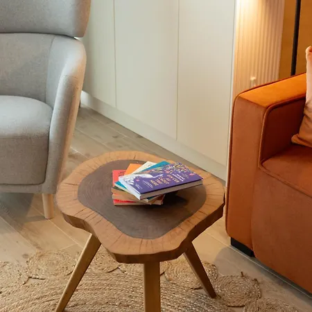 Апартаменты Zyra Seaside Infinity Apartment *
