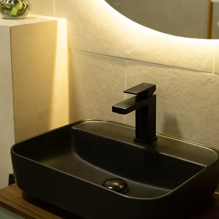 Zyra Seaside Appartement *