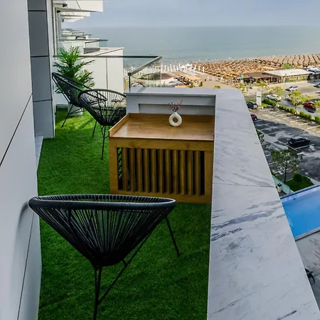 Zyra Seaside Infinity Apartment Апартаменты Нэводари