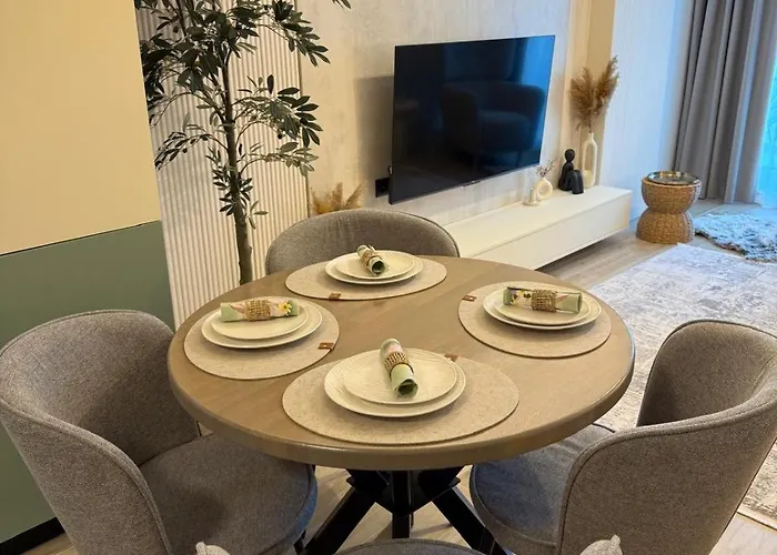 Zyra Seaside Appartement *